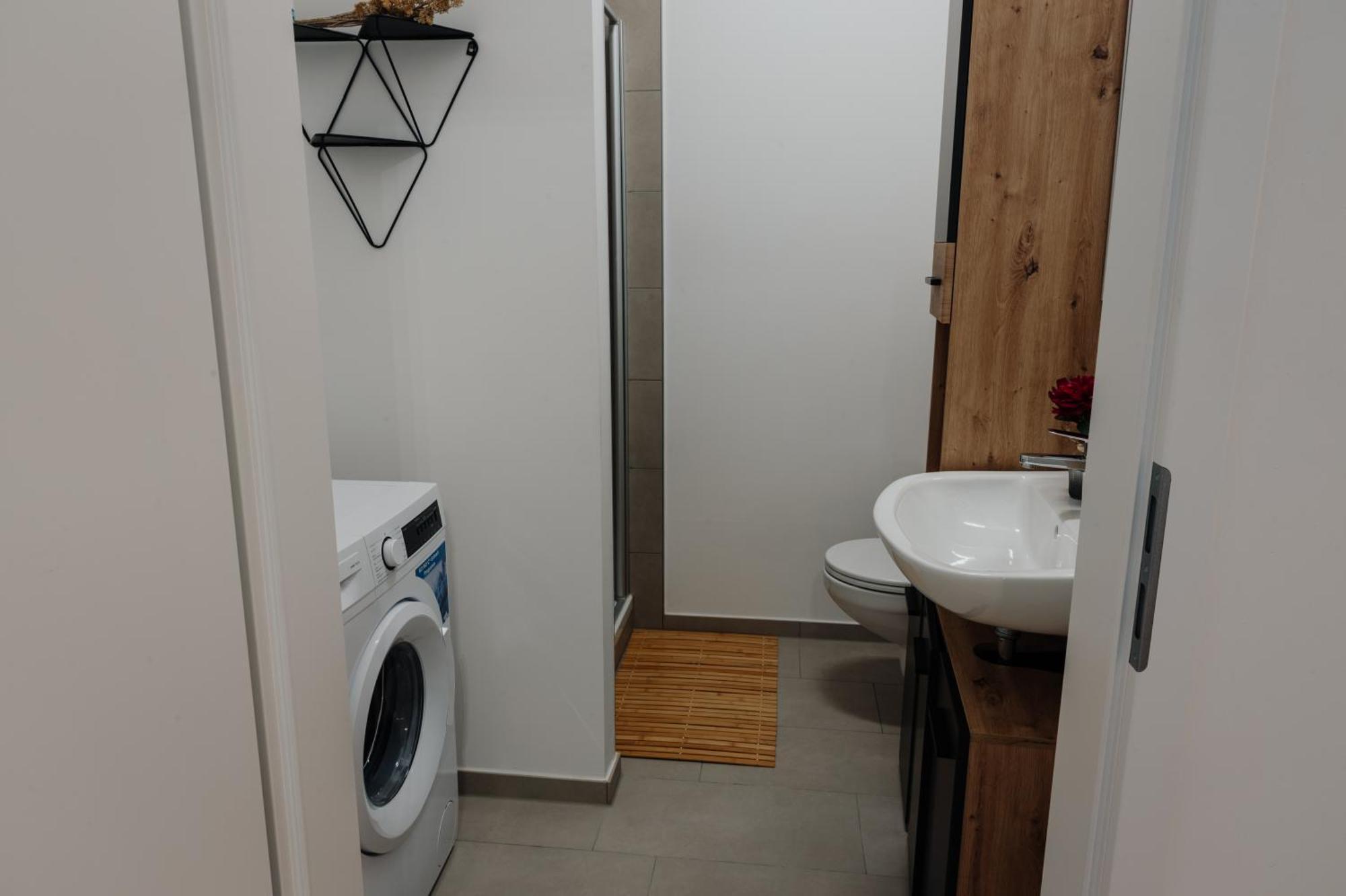 Cityheart Appartement - Stadt Mitte - Stilvoll パッサウ エクステリア 写真