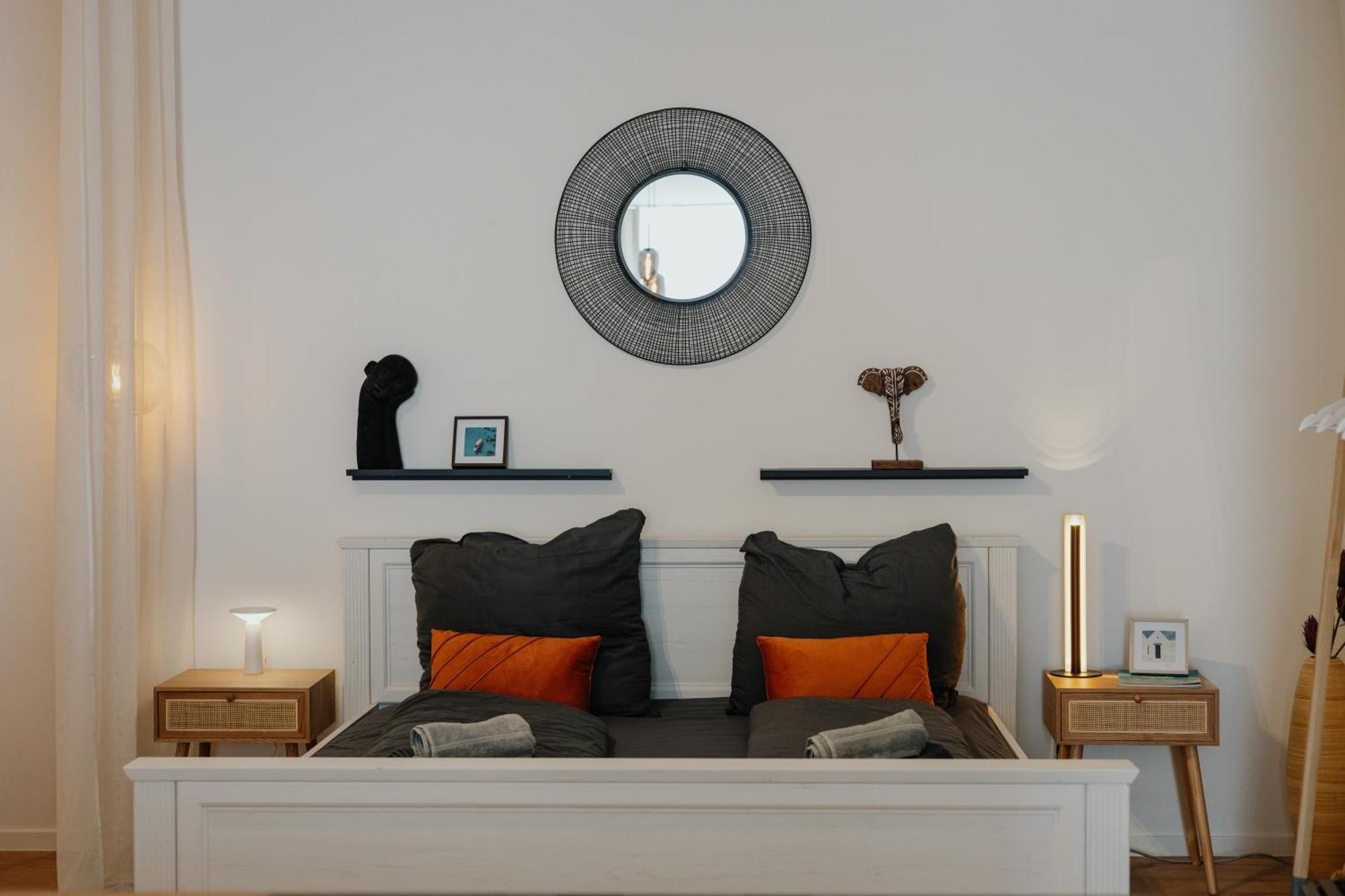 Cityheart Appartement - Stadt Mitte - Stilvoll パッサウ エクステリア 写真